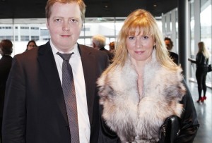 premier islanda e moglie